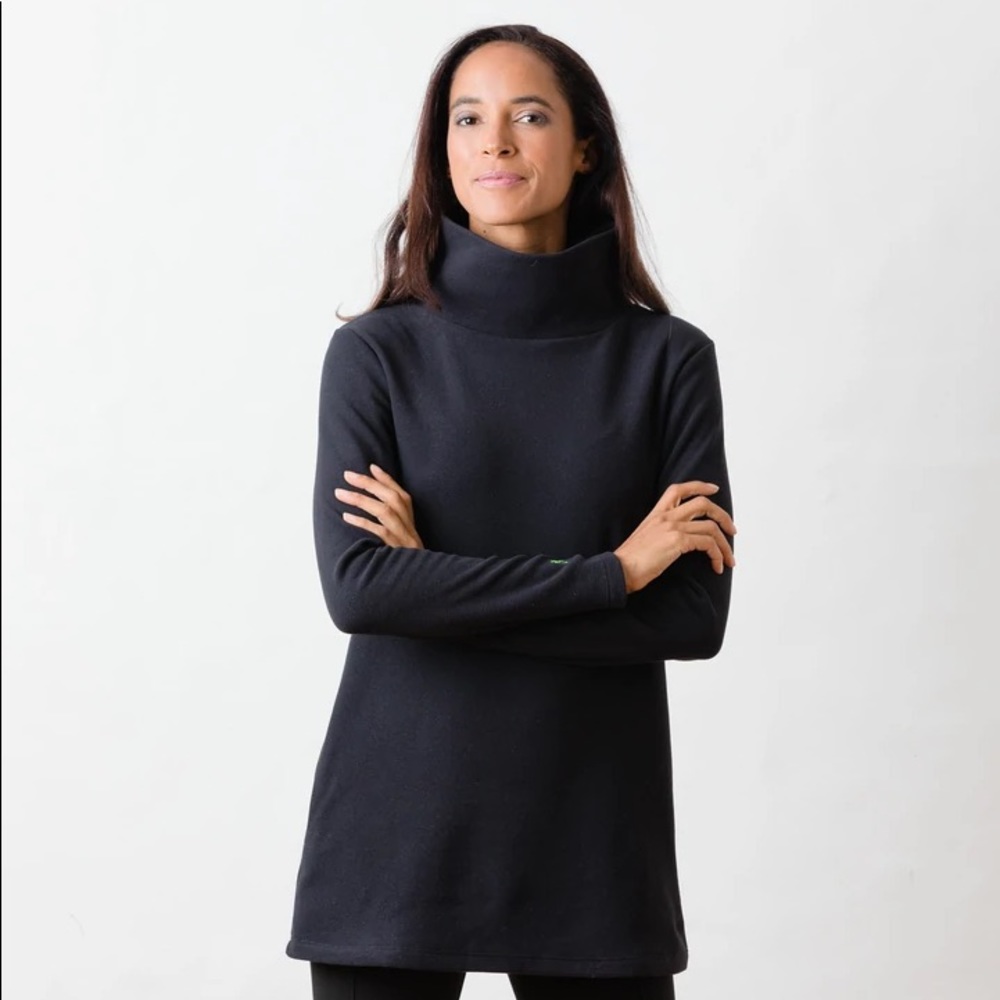 Dudley Stephens Cobble Hill Terry Fleece Turtleneck in Black